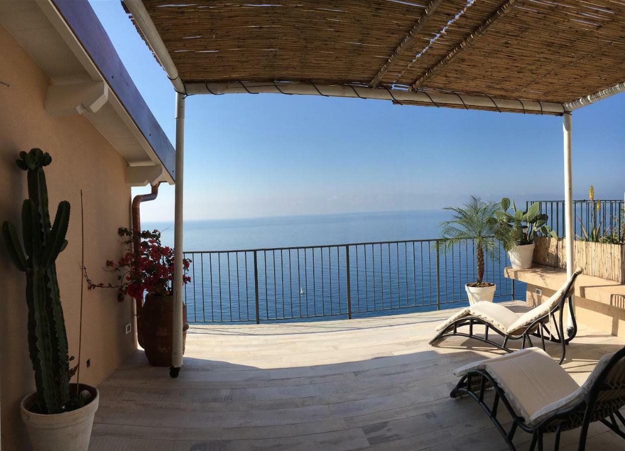 House In Grimaldi. Spectacular View Over The French Riviera! Grimaldi  Luaran gambar